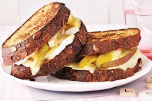Pear-and-brie-grilled-cheese